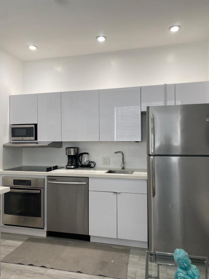 Modern & New,Excellent Location Miami Apartment Exterior photo